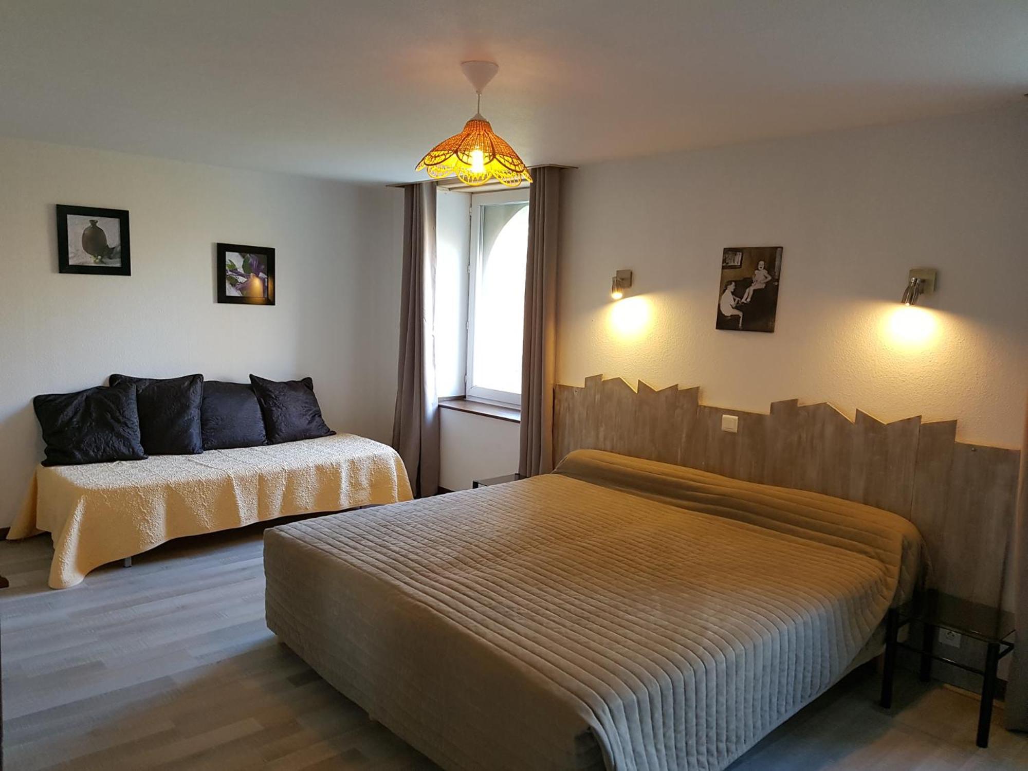 Hotel Domaine des Escouanes à Prudhomat Extérieur photo
